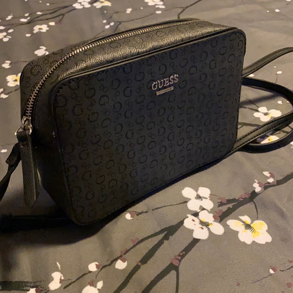 Guess small purse